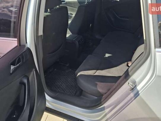 Volkswagen Passat 2007g. in Raten