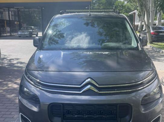 Citroen Berlingo
                        2021г. в рассрочку