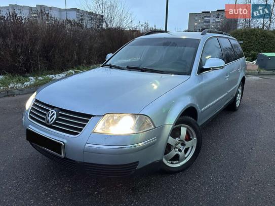 Volkswagen Passat 2004р. у розстрочку