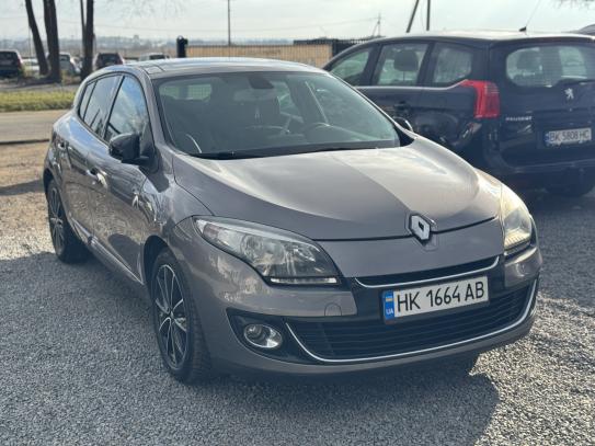 Renault Megane 2012г. в рассрочку