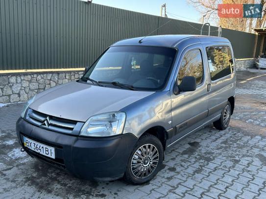 Citroen Berlingo                        2006г. в рассрочку