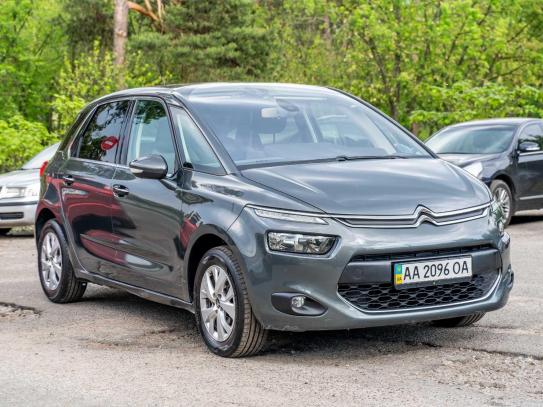 Citroen C4 picasso                      2015г. в рассрочку