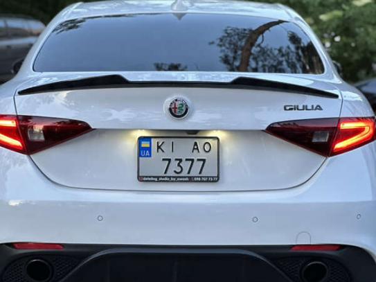 Alfa Romeo giulia 2019р. у розстрочку