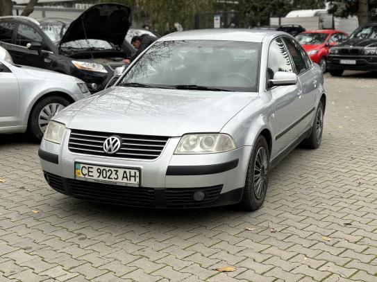 Volkswagen Passat 2001р. у розстрочку