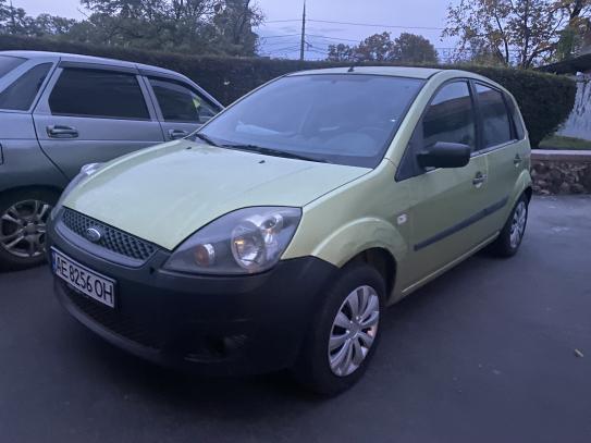 Ford Fiesta                          2006г. в рассрочку