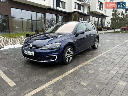 Volkswagen E-golf                          2017г. в рассрочку