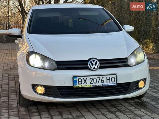 Volkswagen Golf
                            2009г. в рассрочку