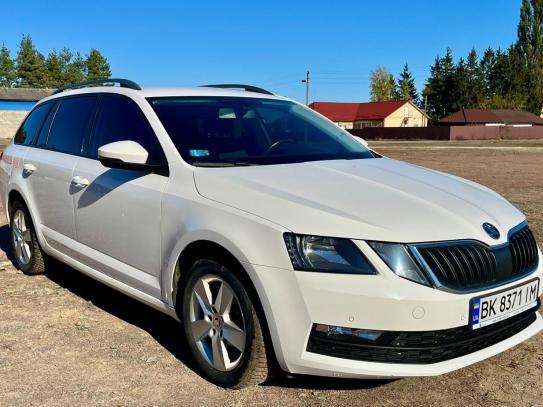 Skoda Octavia 2017р. у розстрочку