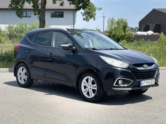 Hyundai Ix35                            2010г. в рассрочку