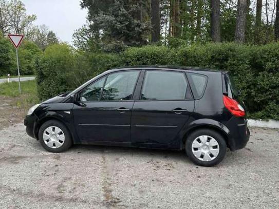 Renault Scenic                          2008г. в рассрочку