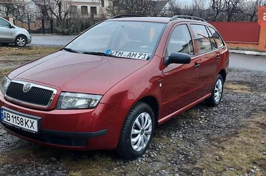 Skoda Fabia
                           2004г. в рассрочку