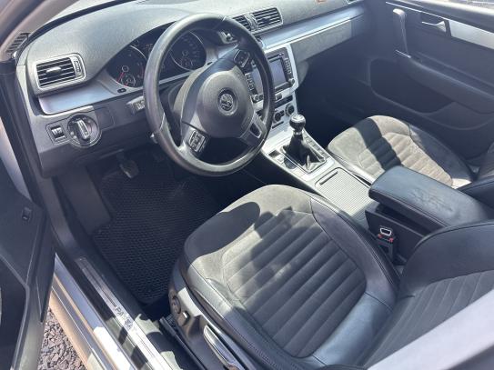 Volkswagen Passat
                          2012г. в рассрочку