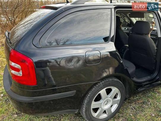 Skoda Octavia
                         2007г. в рассрочку
