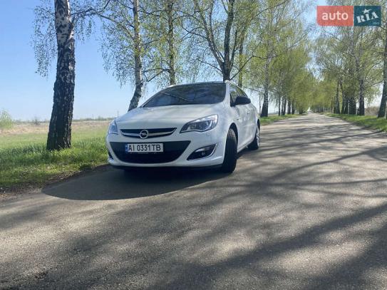 Opel Astra                           2016г. в рассрочку