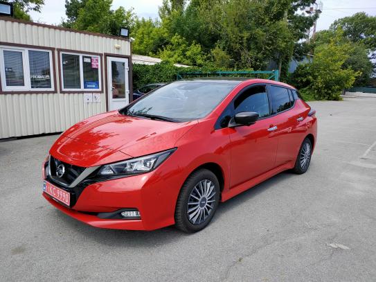 Nissan Leaf                            2018г. в рассрочку