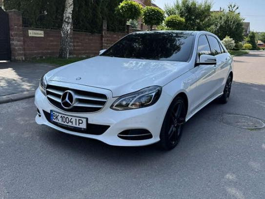 Mercedes-benz E-class                         2014г. в рассрочку