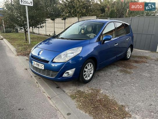 Renault Megane scenic 2009р. у розстрочку