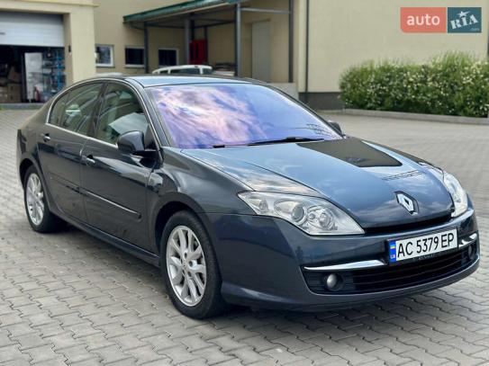 Renault Laguna                          2009г. в рассрочку