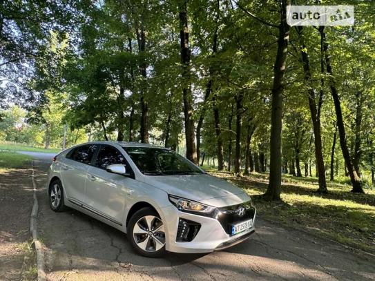 Hyundai Ioniq 2019р. у розстрочку