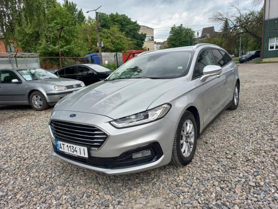 Ford Mondeo
                          2019г. в рассрочку