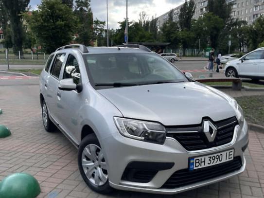 Renault Logan                           2018г. в рассрочку
