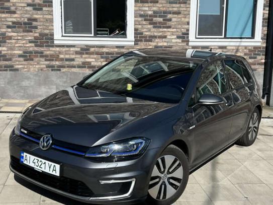 Volkswagen E-golf 2017г. в рассрочку