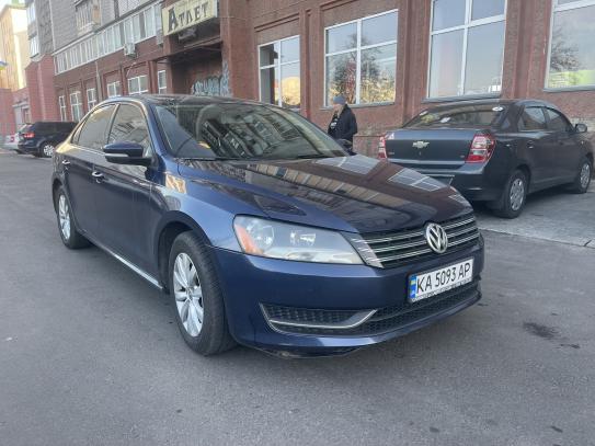 Volkswagen Passat 2014р. у розстрочку