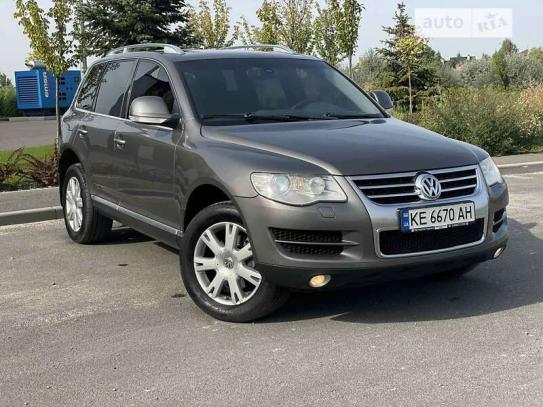 Volkswagen Touareg 2008г. в рассрочку