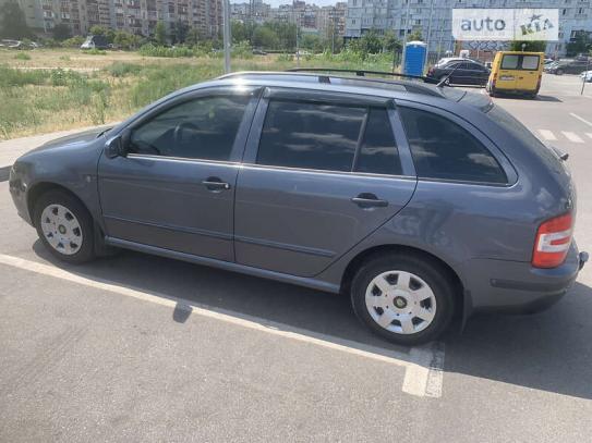 Skoda Fabia 2007р. у розстрочку