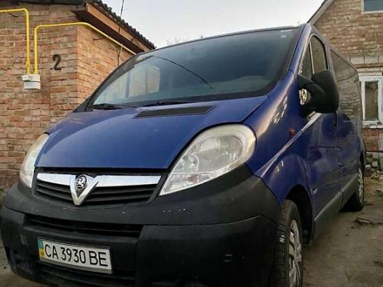 Opel Vivaro 2007г. в рассрочку