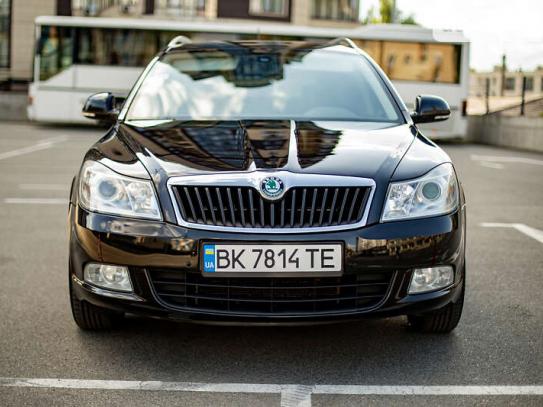 Skoda Octavia 2011г. в рассрочку