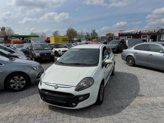 Fiat Punto 2011г. в рассрочку