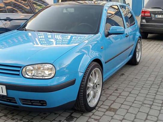 Volkswagen Golf                            2003г. в рассрочку