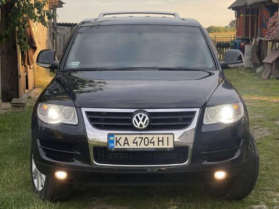 Volkswagen Touareg
                         2008г. в рассрочку