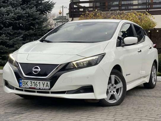 Nissan Leaf                            2018г. в рассрочку