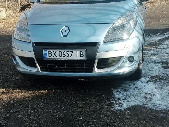 Renault Megane
                          2010г. в рассрочку