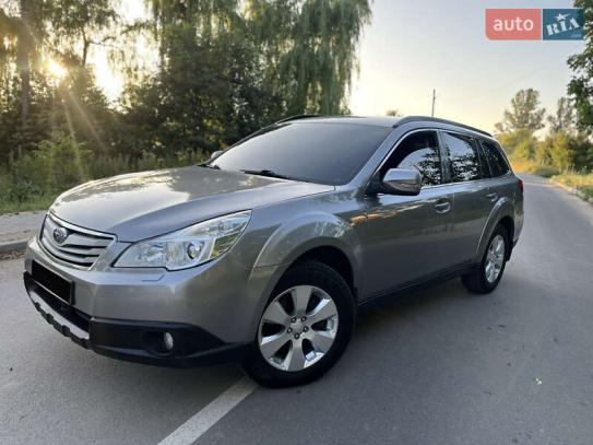 Subaru Outback 2011р. у розстрочку