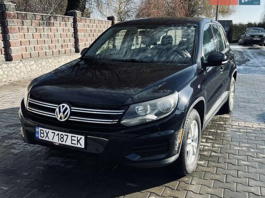 Volkswagen Tiguan                          2013г. в рассрочку