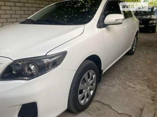 Toyota Corolla 2011г. в рассрочку