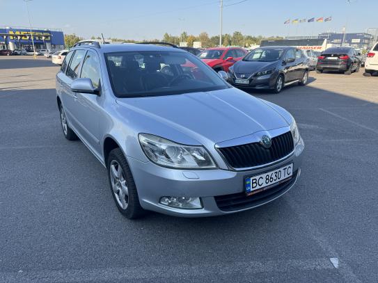 Skoda Octavia 2010р. у розстрочку