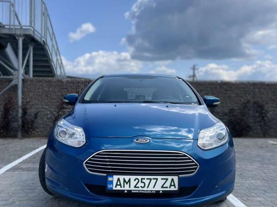 Ford Focus 2012 in Raten