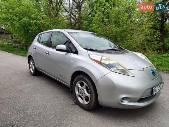 Nissan Leaf 2011 in Raten