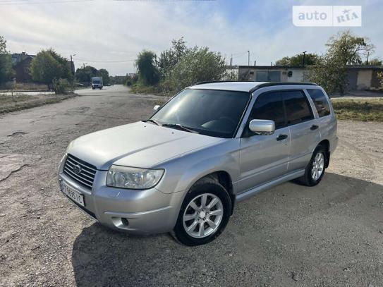 Subaru Forester 2007г. в рассрочку