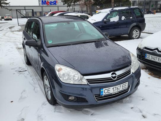Opel Astra 2009р. у розстрочку