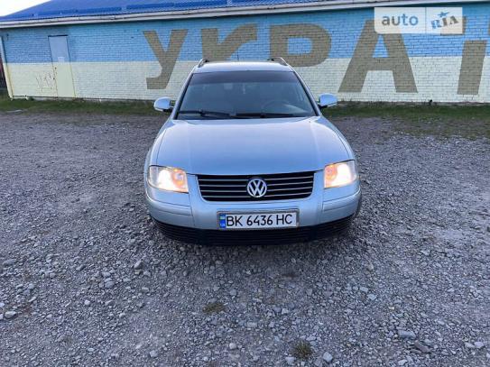 Volkswagen Passat 2004г. в рассрочку