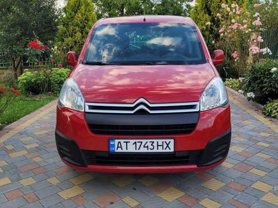 Citroen Berlingo                        2016г. в рассрочку