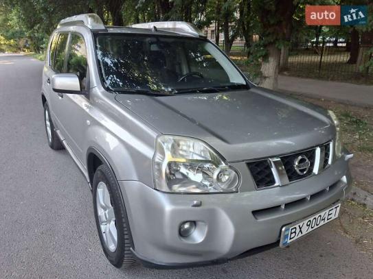 Nissan X-trail                         2010г. в рассрочку
