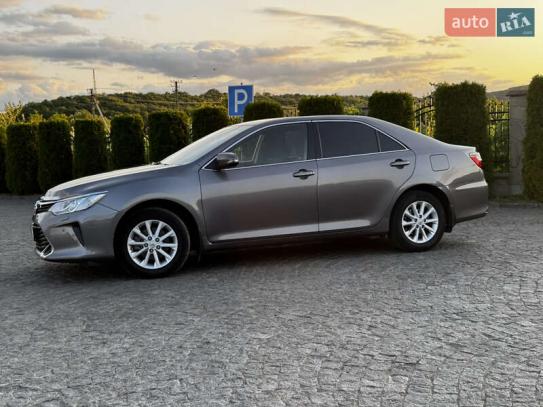 Toyota Camry 2016г. в рассрочку