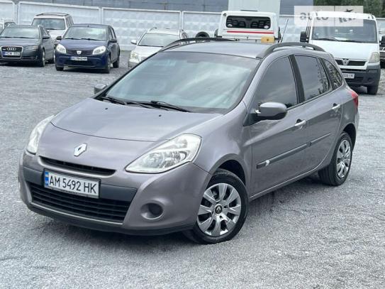 Renault Clio 2011р. у розстрочку