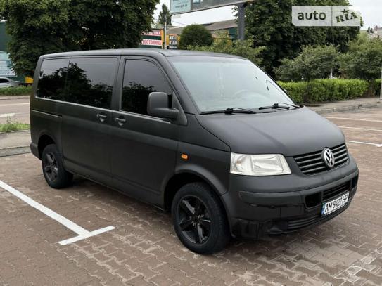 Volkswagen Transporter 2007р. у розстрочку